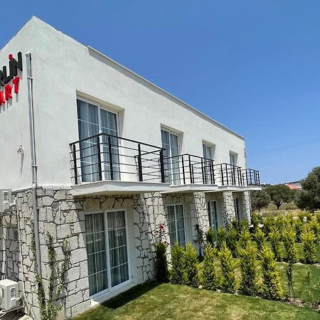 Merlin Apart Otel Karaburun  Buitenkant foto