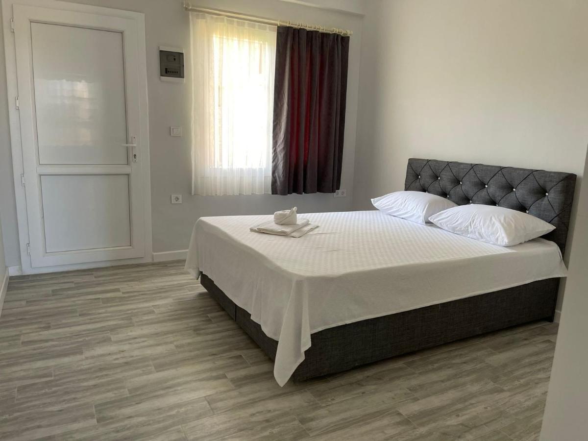 Merlin Apart Otel Karaburun  Buitenkant foto