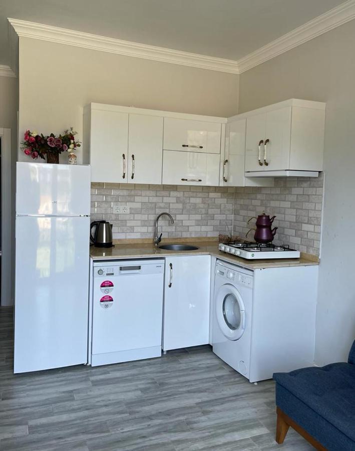 Merlin Apart Otel Karaburun  Buitenkant foto