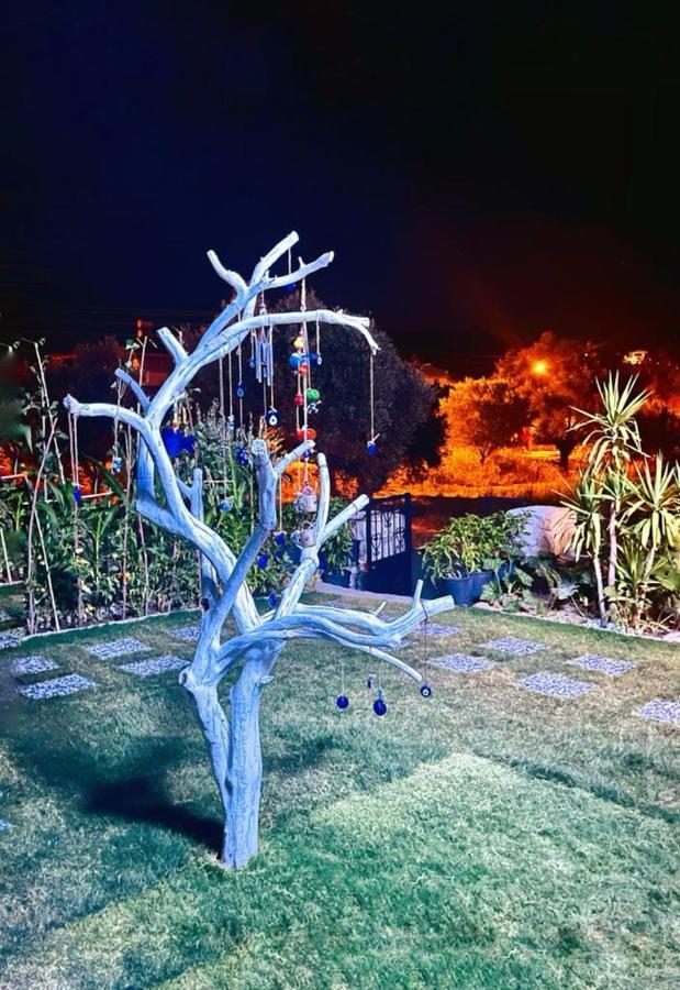 Merlin Apart Otel Karaburun  Buitenkant foto