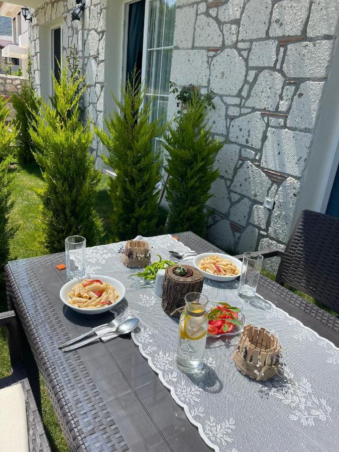 Merlin Apart Otel Karaburun  Buitenkant foto