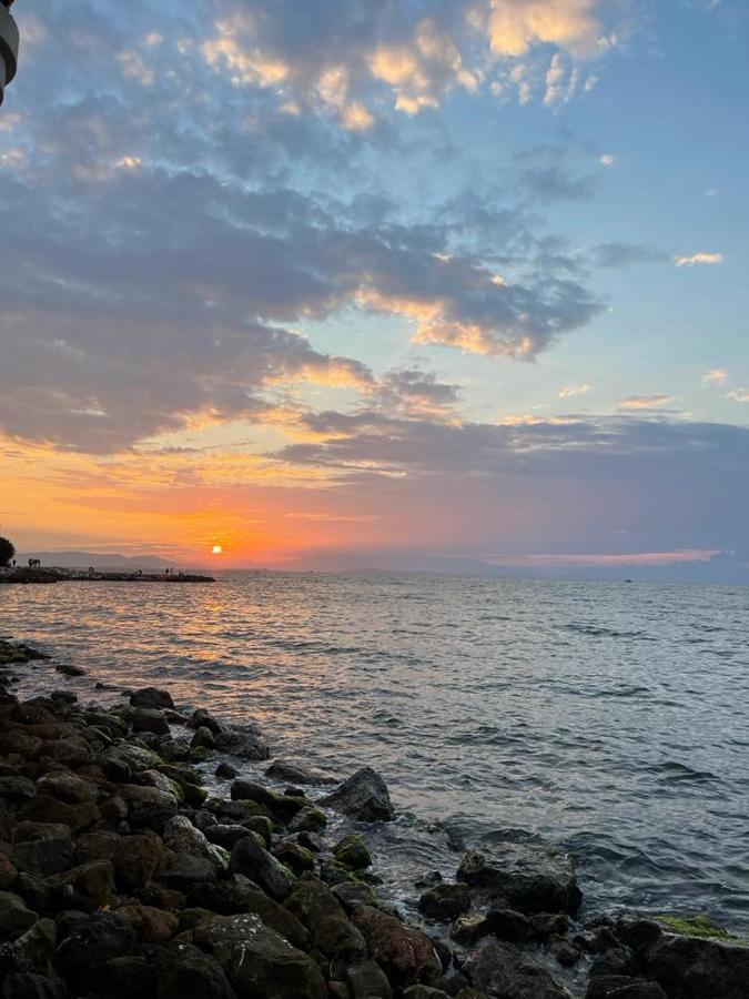 Merlin Apart Otel Karaburun  Buitenkant foto
