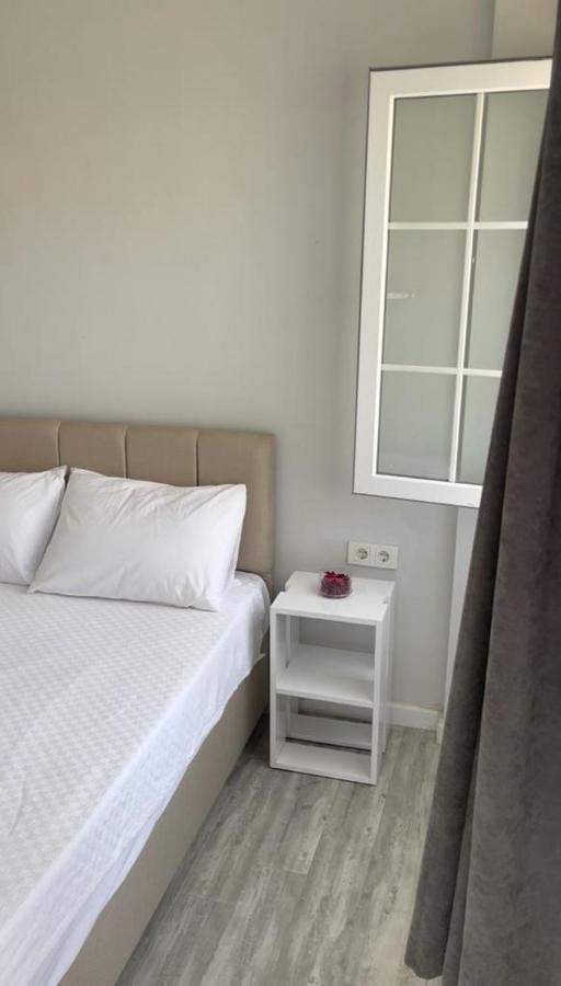 Merlin Apart Otel Karaburun  Buitenkant foto