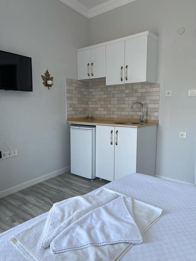 Merlin Apart Otel Karaburun  Buitenkant foto